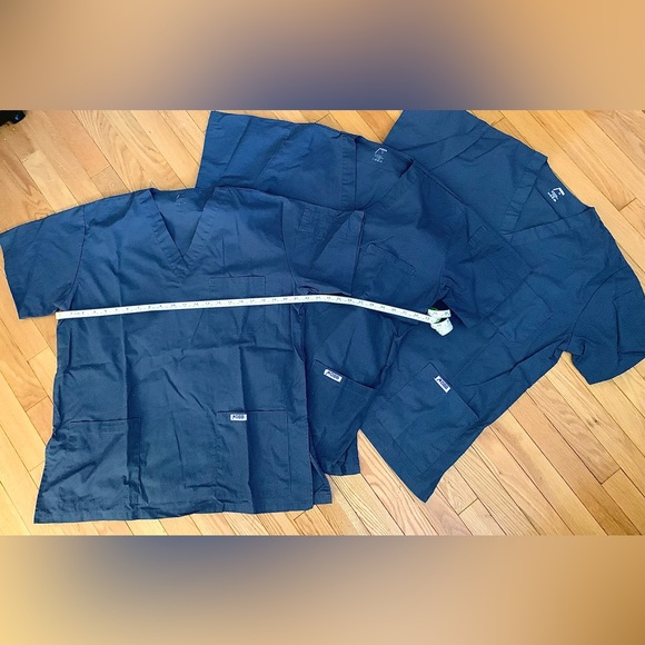 MOBB Uniform Tops & Bottoms Unisex - Picture 1 of 15